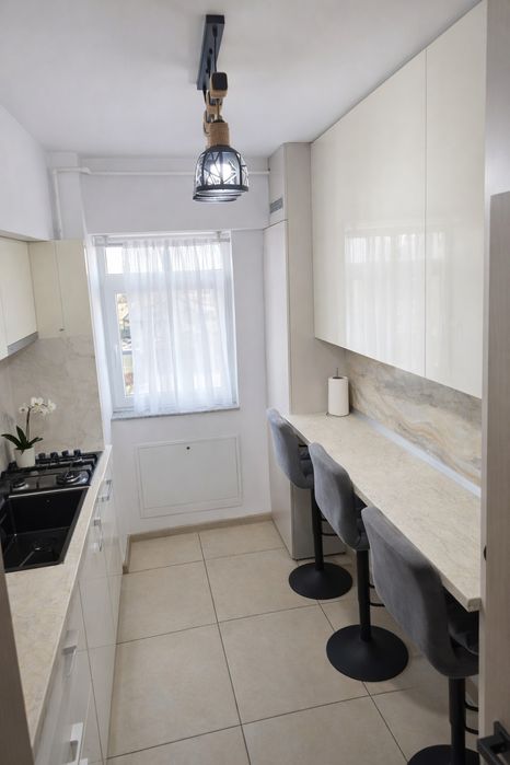 Apartament 3 camere bloc 2025