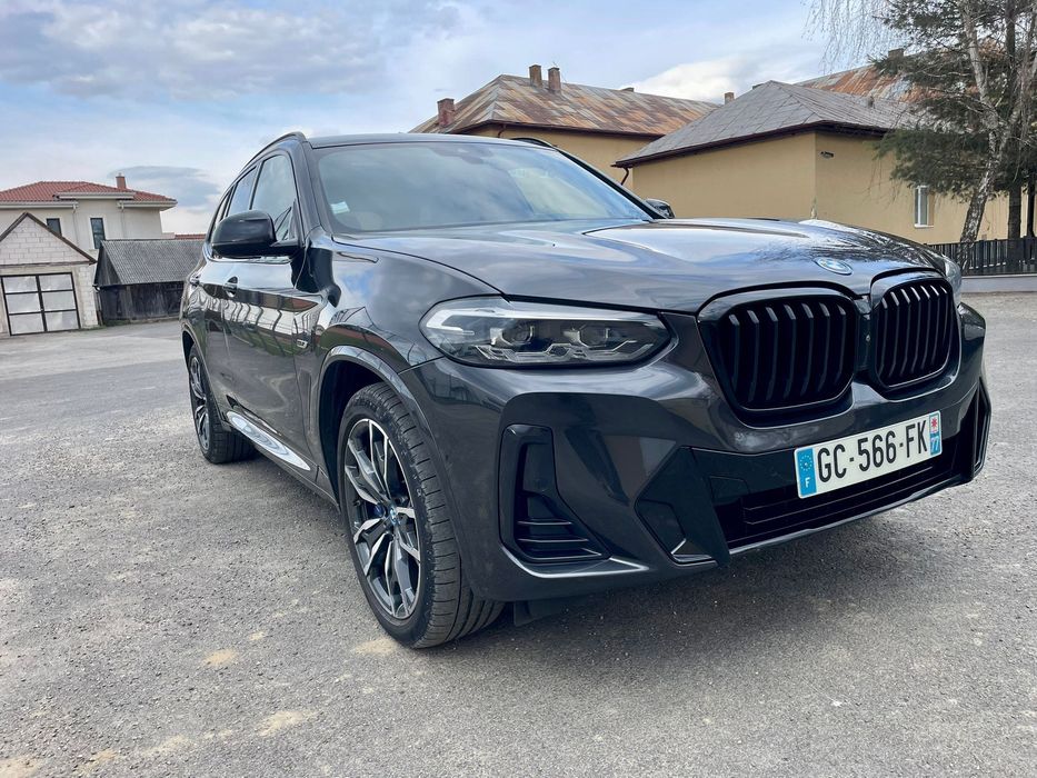 BMW x3 M plug-in hybrid