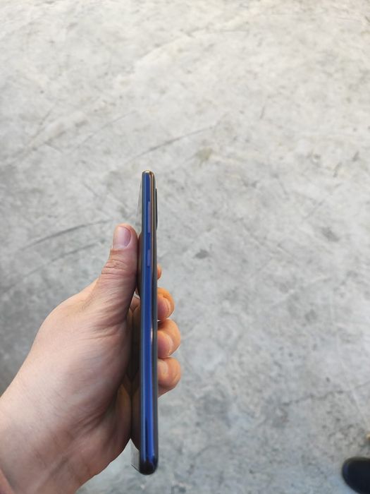 Самсунг а31 в отличном состоянии