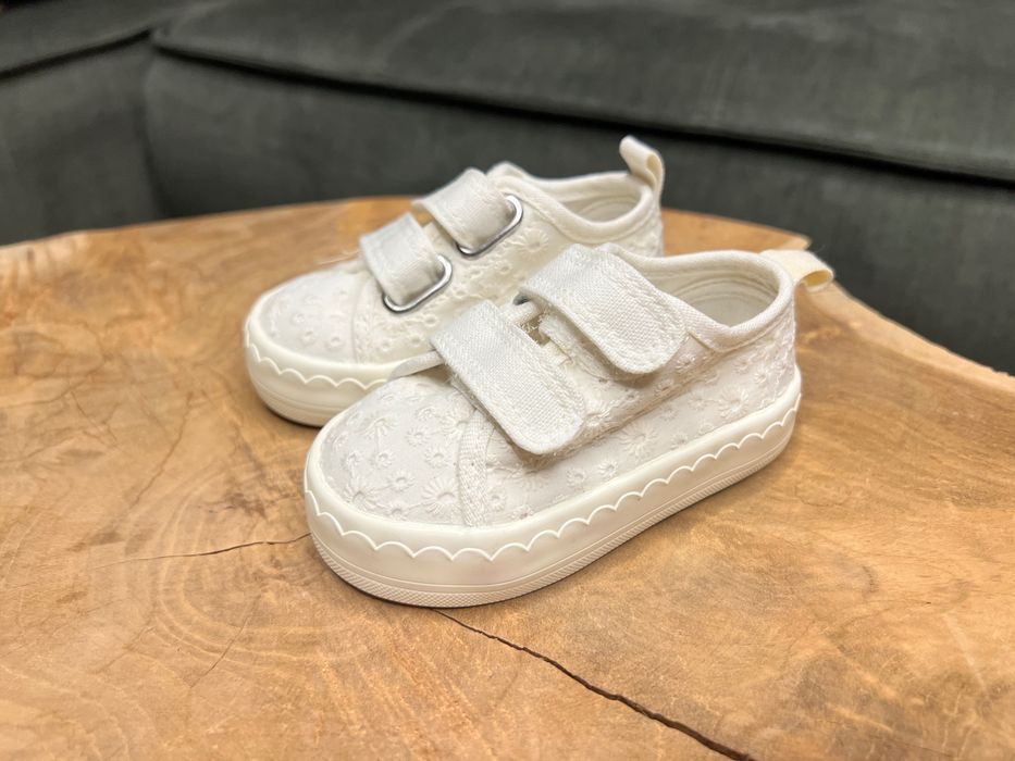 Детски обувки 18/19 размер