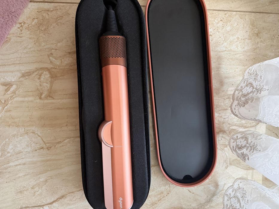 Dyson Airstrait HT01 – Strawberry Bronze / Blush Pink – пълен комплект