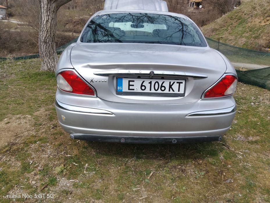 Jaguar  x type v6 2.1 ГАЗ FWD  ръчна