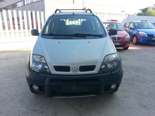 4 броя рено сценик 4х4 2,0 139кс. 1.9 дти 2001г.remault scenic rx