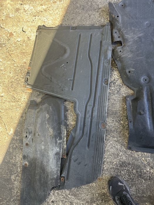 Кори под двигател скоростна кутия бмв ф20