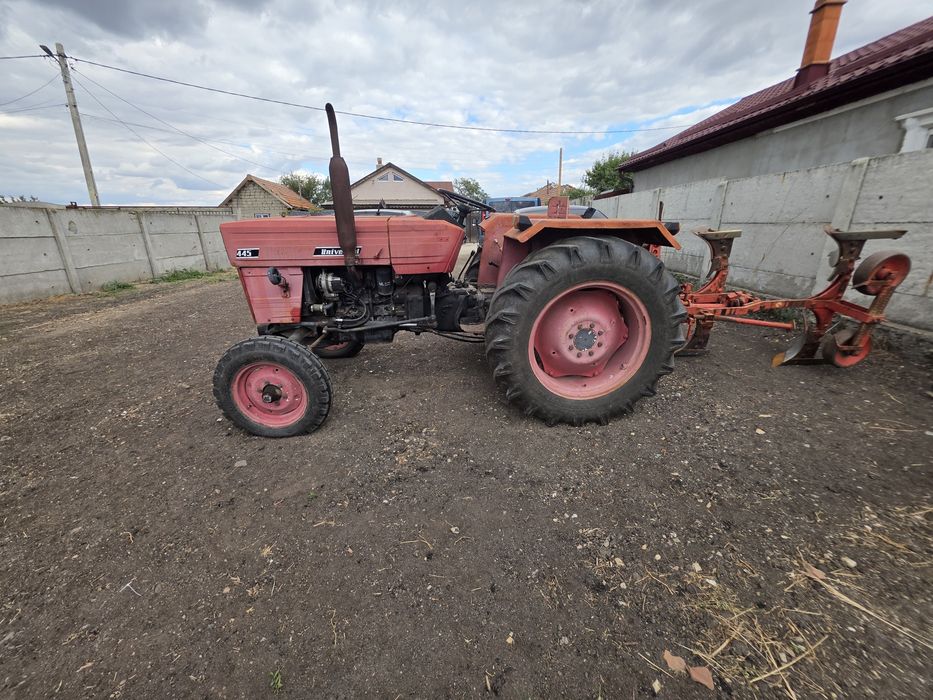 Tractor 445 + plug reversibil