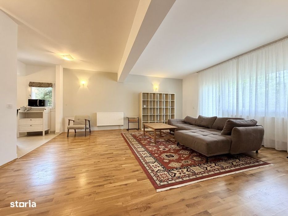 Apartament 4 camere,120 mp, imobil tip vila, garaj si boxa, A Muresanu