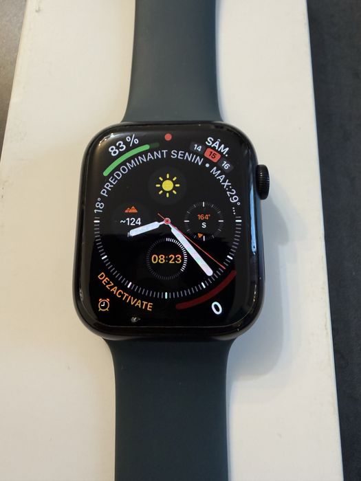 Apple watch 9 series, 45 mm aluminium & ceramic case