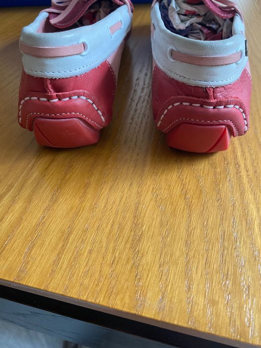 Обувки за яхта от естествена кожа