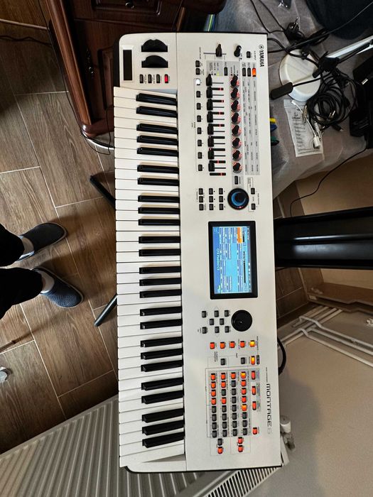 Yamaha Montage in stare foarte buna..