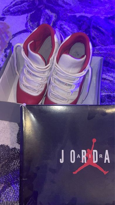 Air Jordan 11 Cherry Red