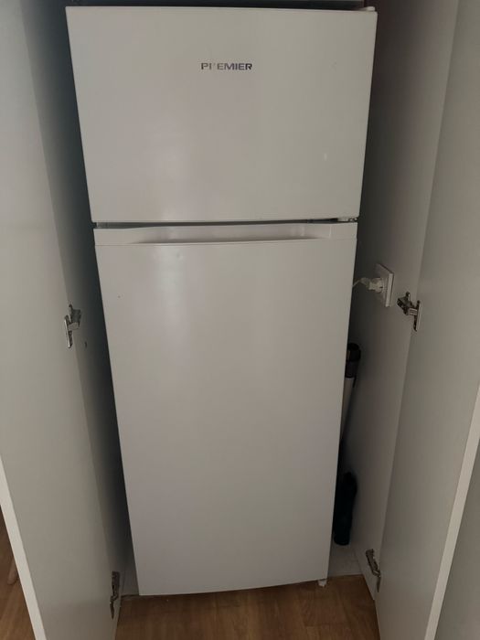Продам холодильник Primier