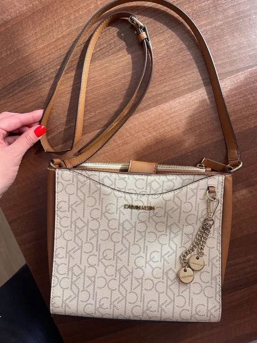 Чанта Calvin Klein