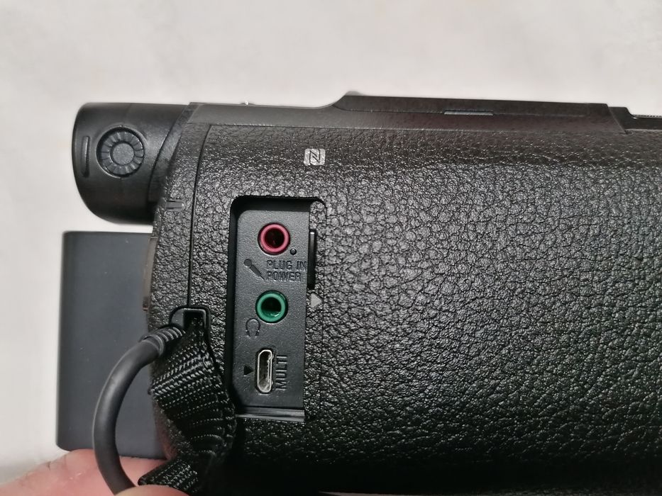 Ведеокамера СОНИ-SONY-4K