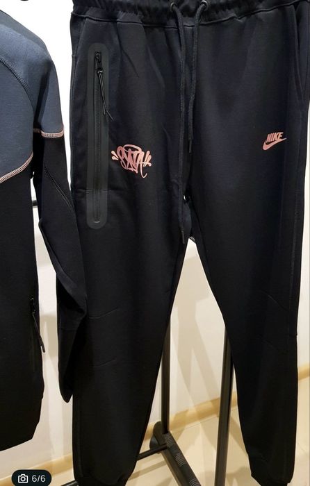 Compleu Nike Tech x Central Cee (marimi: S, M, L, XL, XXL)