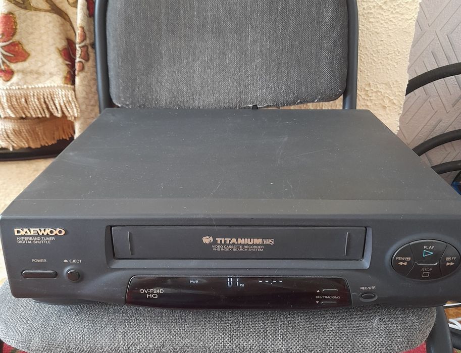Видеомагнитофон Daewoo