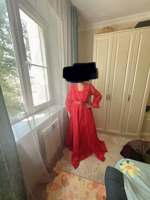 Вечерние платья