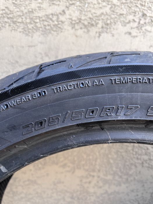 Шины лето 205/50/17