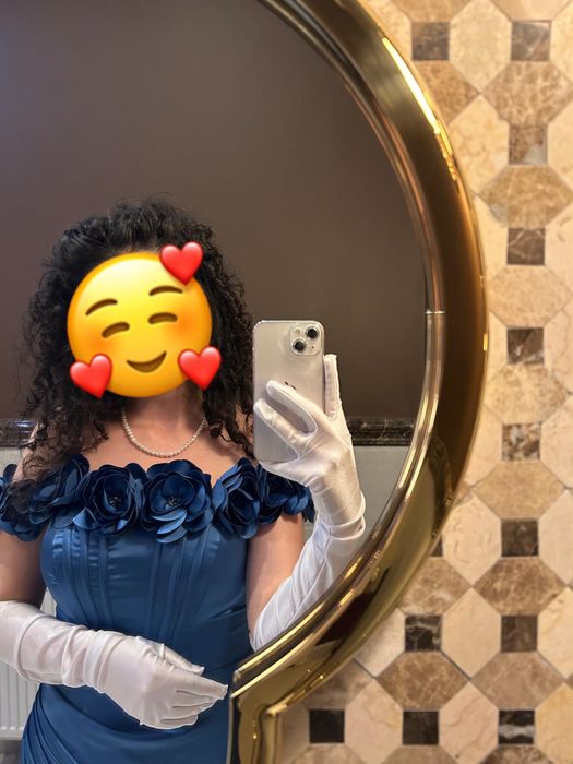 Rochie albastra lunga de bal/bachet cu trena