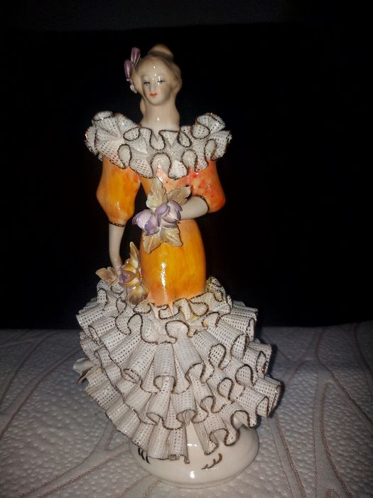 Vând diferite bibelouri