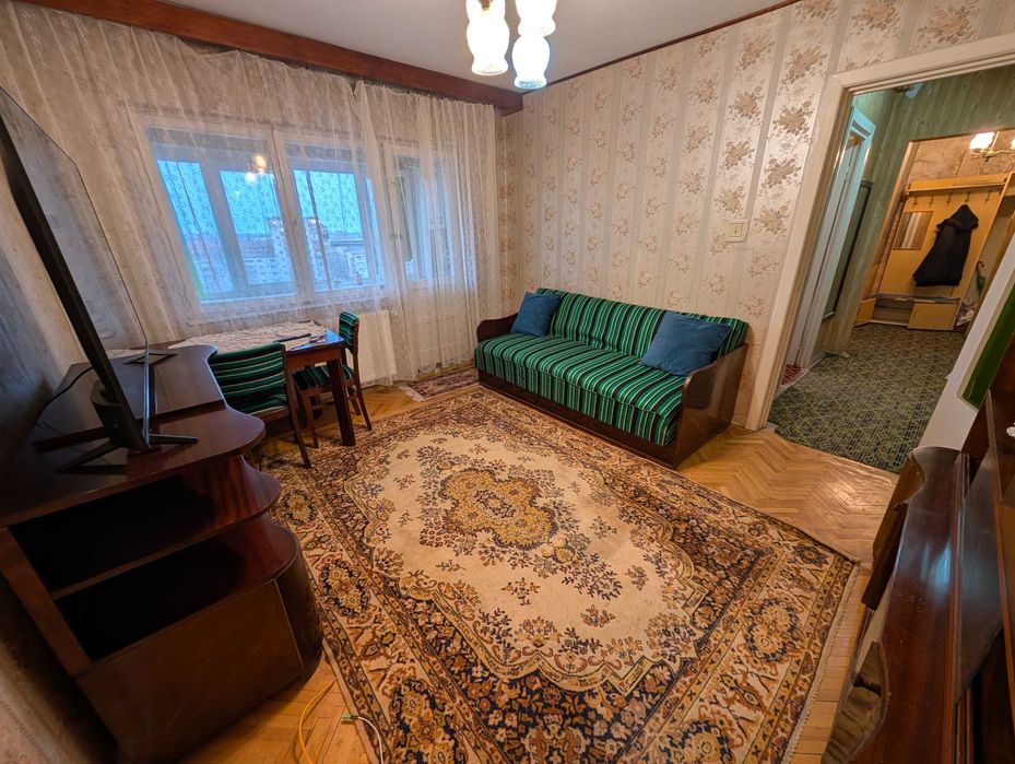 Proprietar, 3 camere Torontaluilui, 300m Iulius Town.