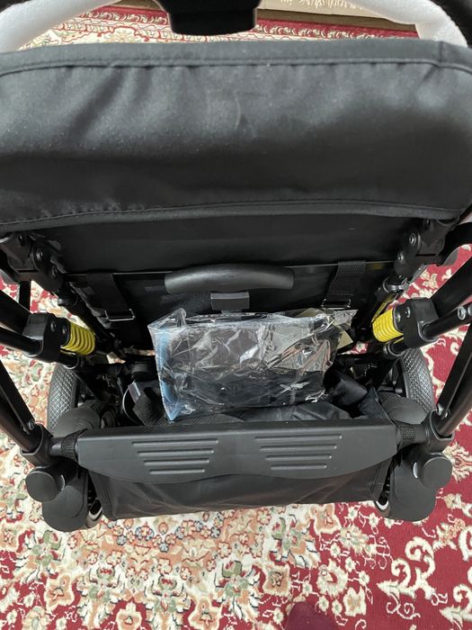 Новая детская коляска