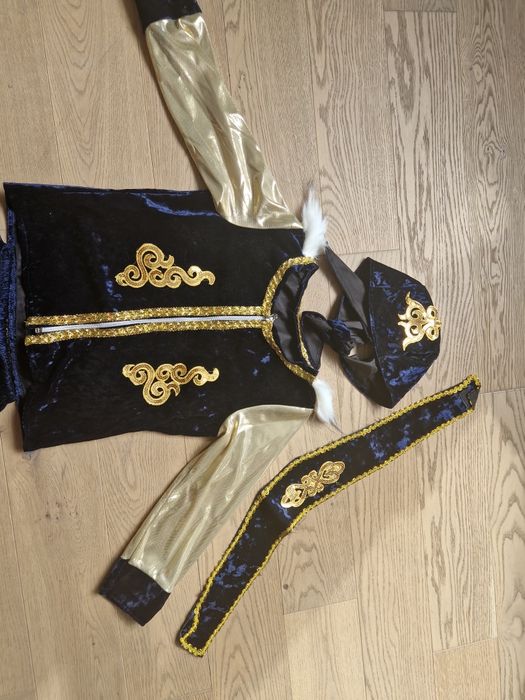 Казахские костюмы