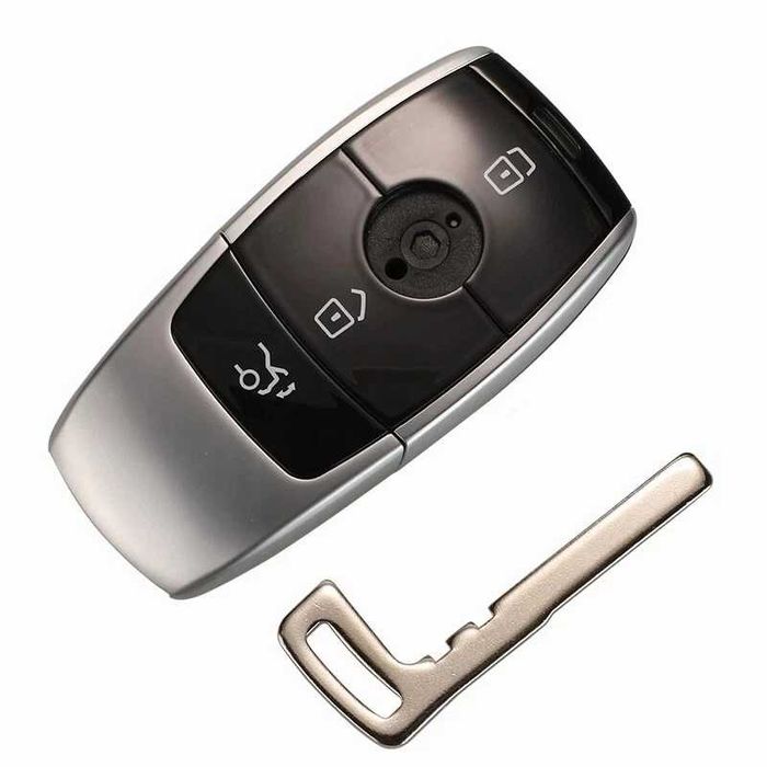 Кутийка за ключ Mercedes Benz E/S Class W213 (16–18) – Смяна на корпус