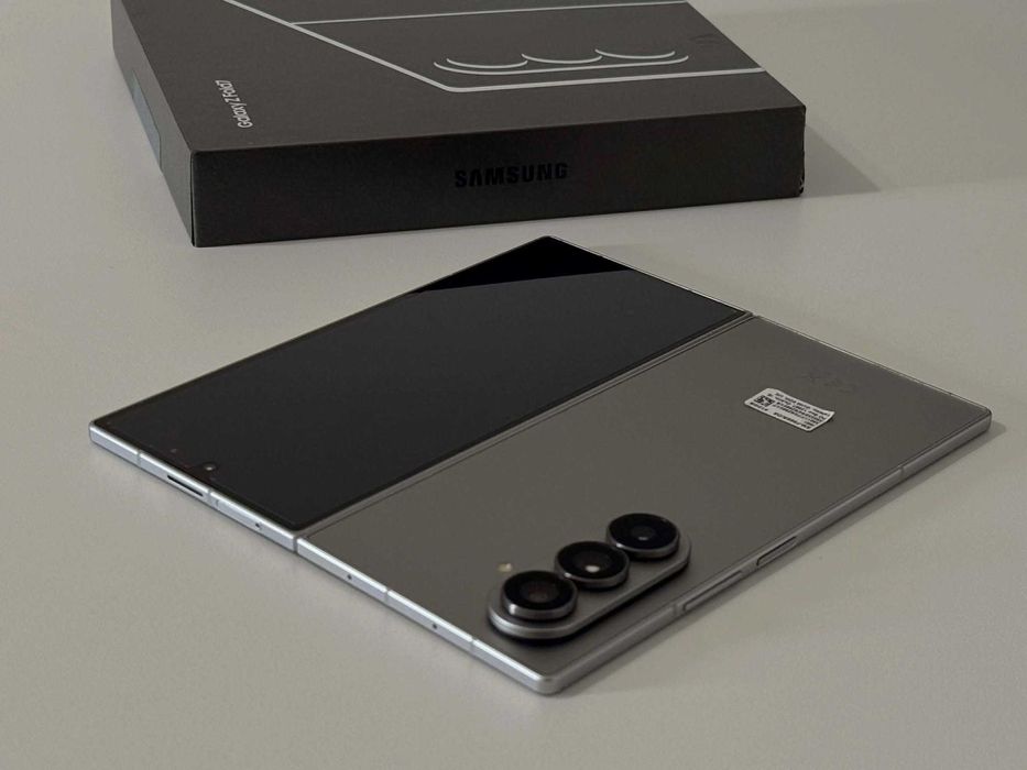 Бартер! Samsung Galaxy Z Fold 7 512/12GB Silver Shadow (Сив)