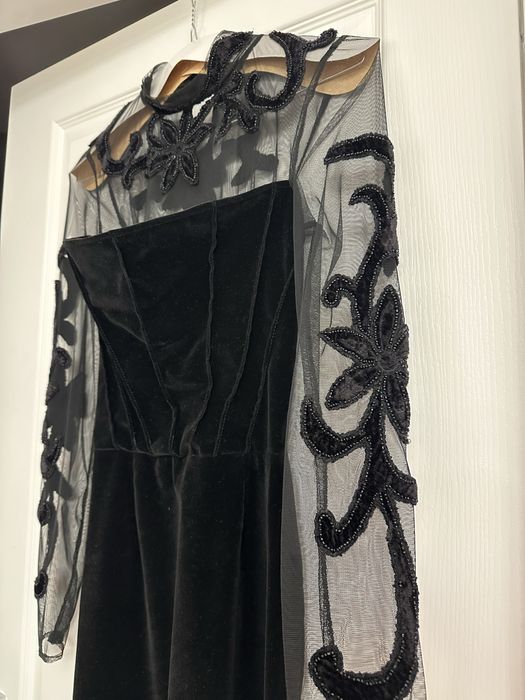 Rochie neagra de ocazie