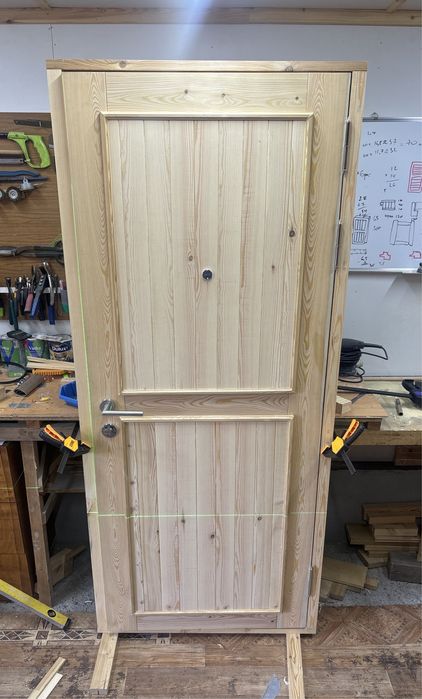 Дверь подьездная