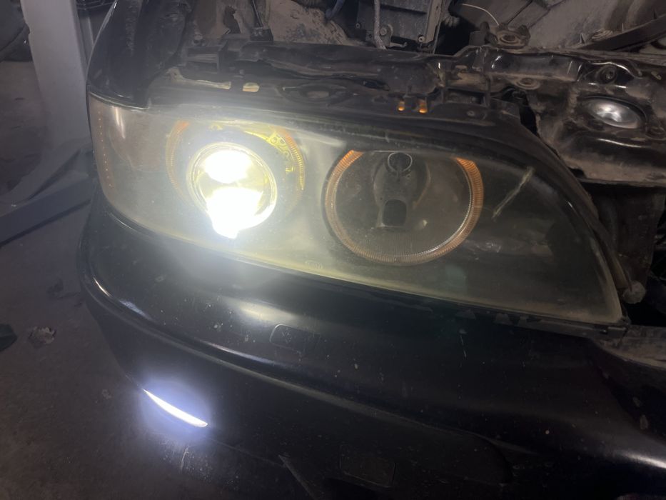 Продам фары на бмв е39