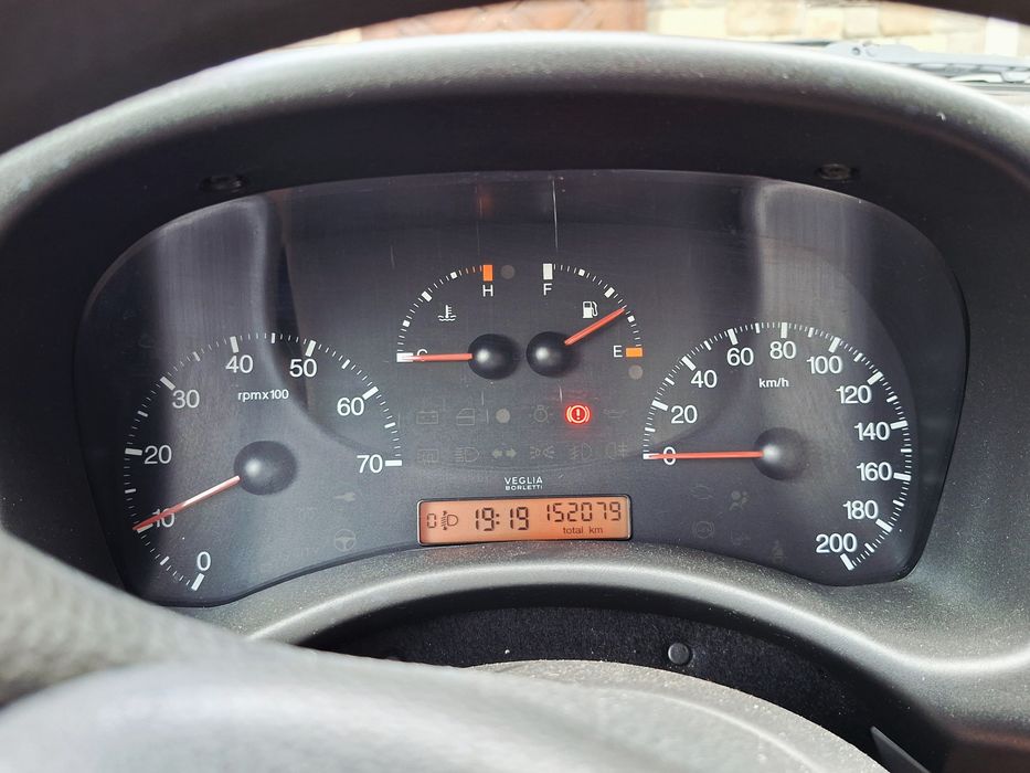 Fiat Punto 2003 -  Benzină