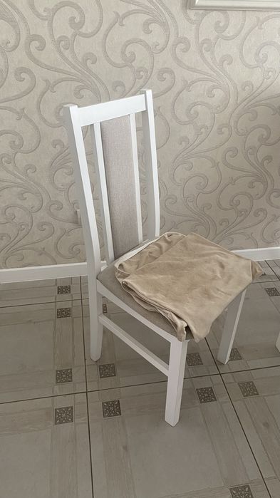 Продам стулья дерево