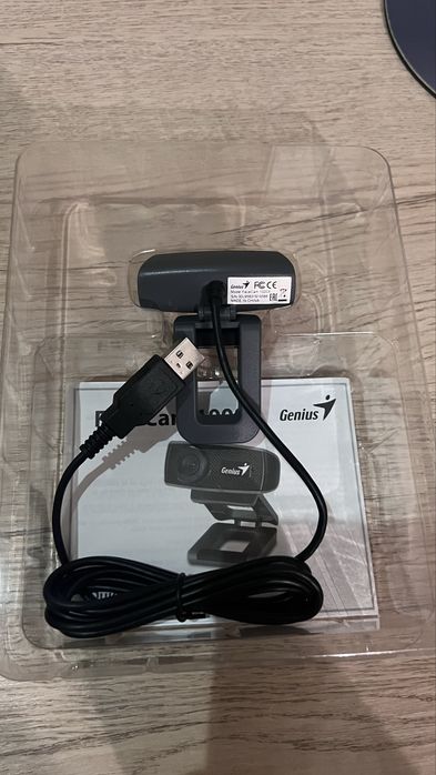 Веб камера Genius FaceCam 1000X