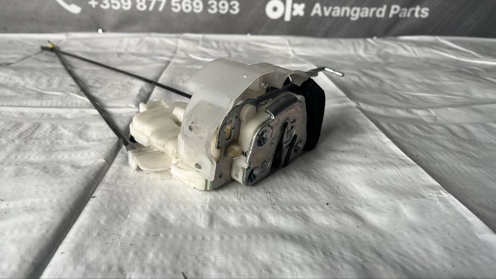 Предна лява брава Subaru Forester 3 (2008-2013)