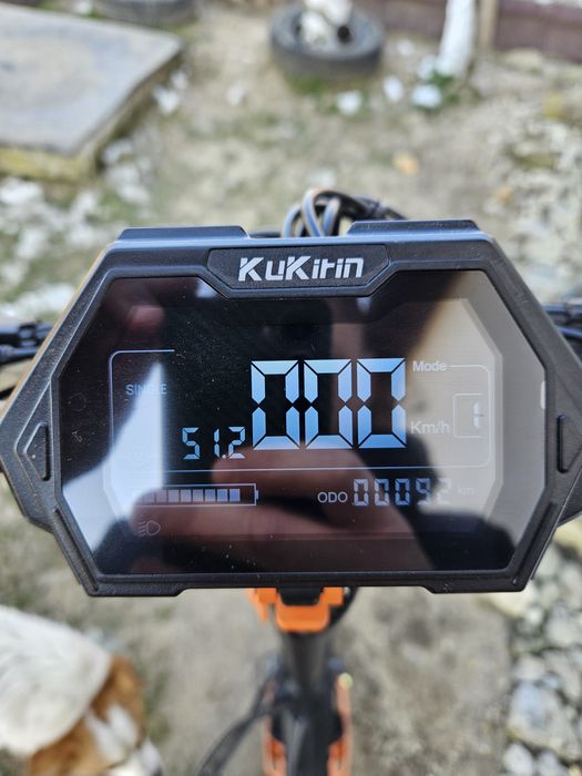 Trotineta electrica KUKIRIN G2 Max, autonomie max 80km, motor 1000W