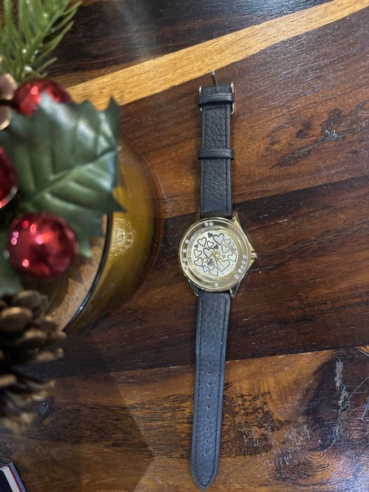 Часовник Morgan и Tommy Filfiger