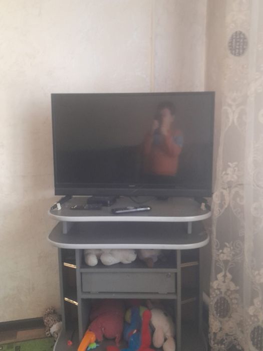 Продам телевизор