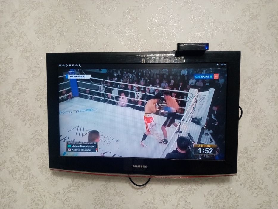ТВ. "SAMSUNG" диагональ 82см 55000Тг.