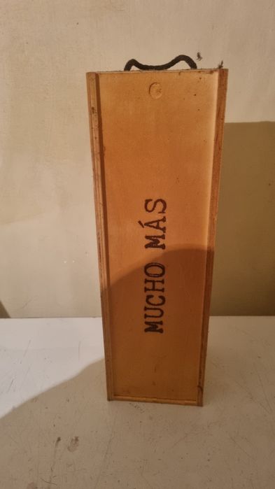 Vând sticla vin colecție