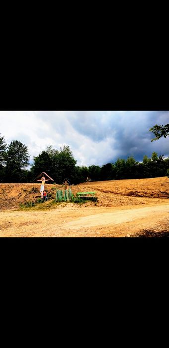 Vand teren Calimanesti Caciulata 2250m2