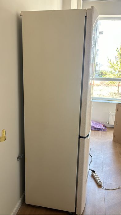 Продам холодильник в отличном состоянии