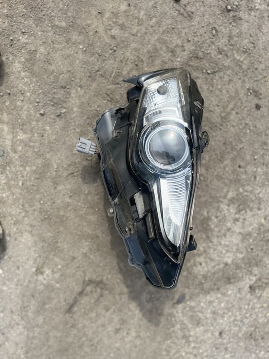 Фар за Lexus IS250, IS350 / Лексус ИС250, ИС350
