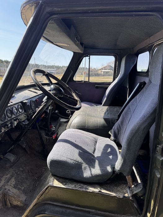 Продам УАЗ 33 03