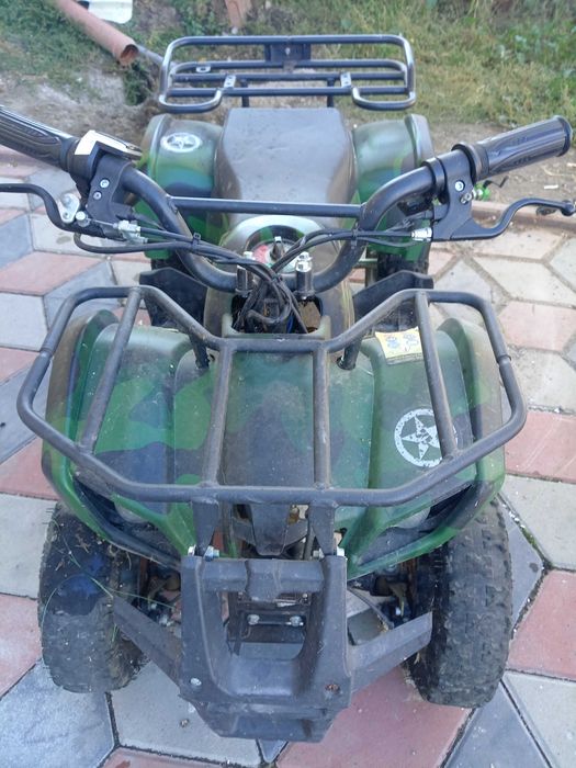 Vând atv electric
