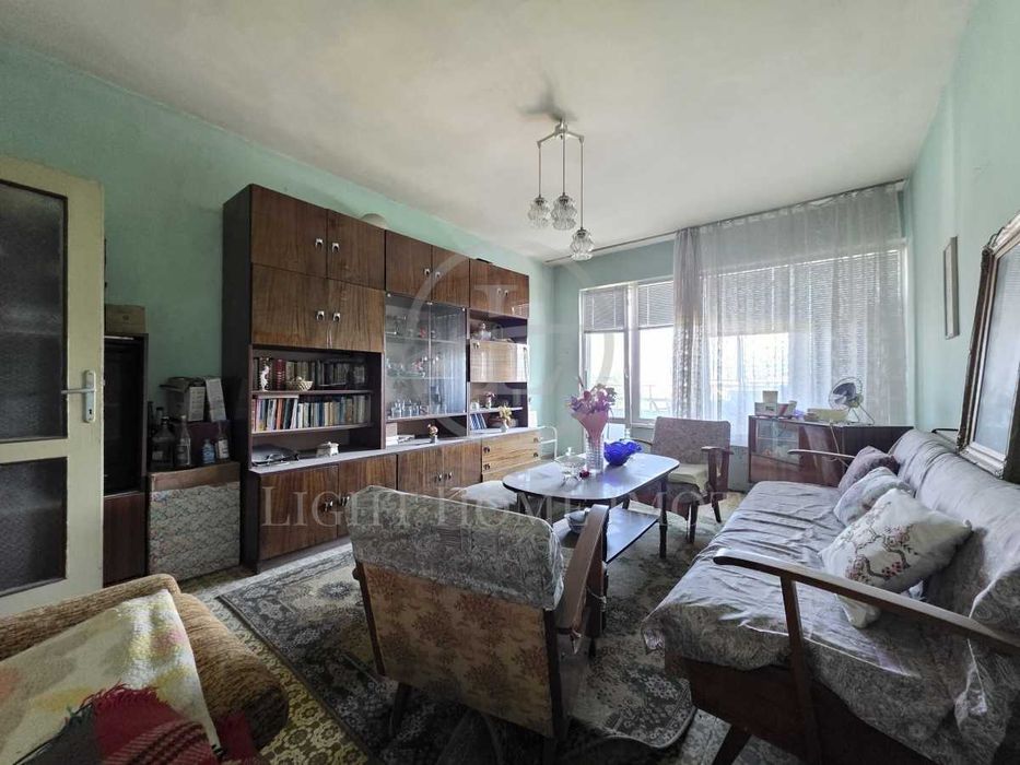 Продава се Тристаен апартамент в Пловдив, Кючук Париж - 104 кв.м за 1486 €/кв.м - Снимка #3