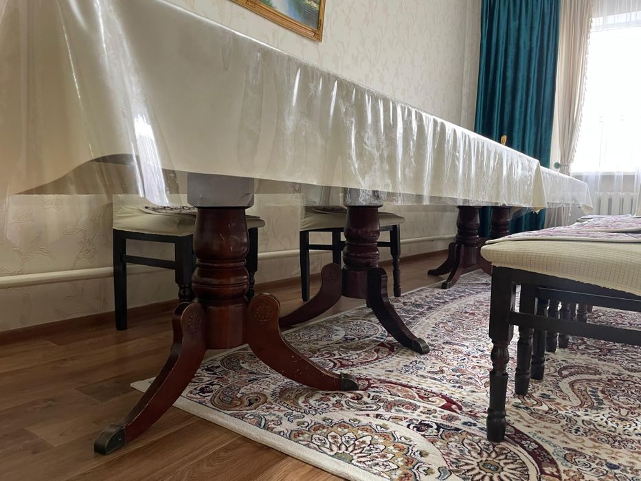 Продам гостиный стол!