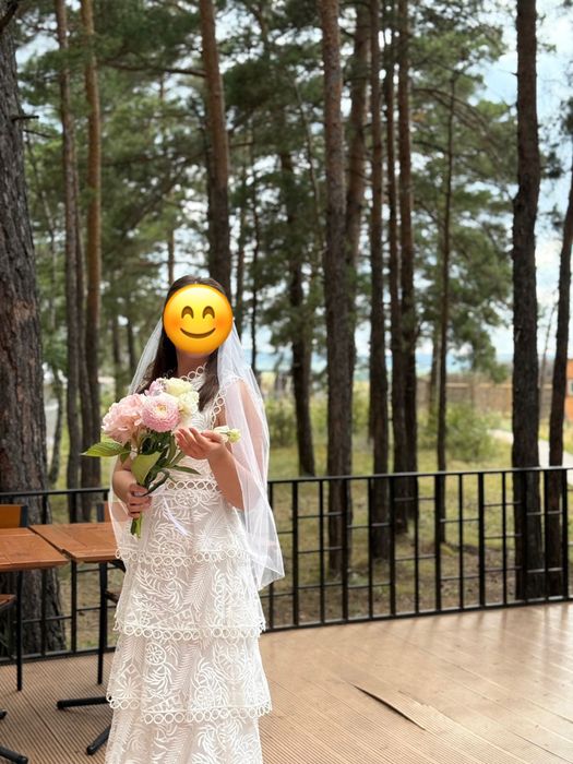 Продам платье белое - как новое