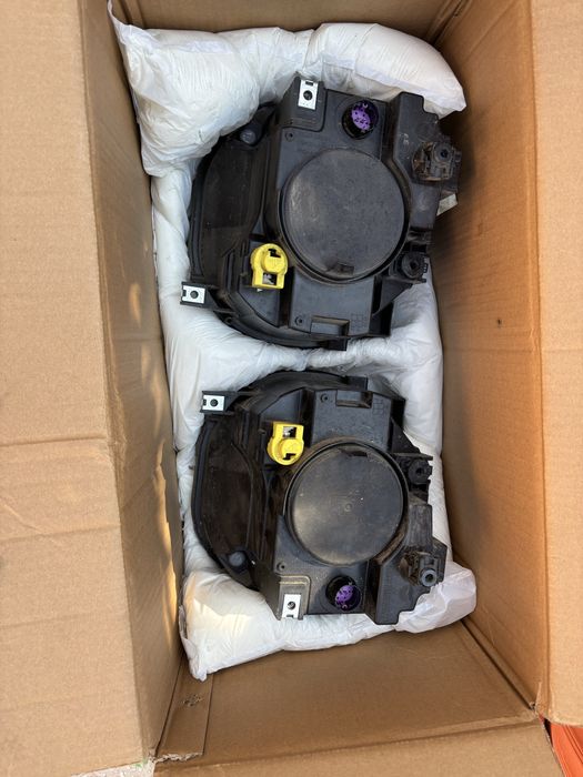 Ляв Фар за Jeep Renegade 2021 година