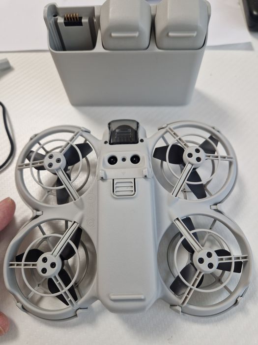 Dji neo perfect stare+2 bat+ hub